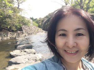 伊勢神宮近くの飛び石にて